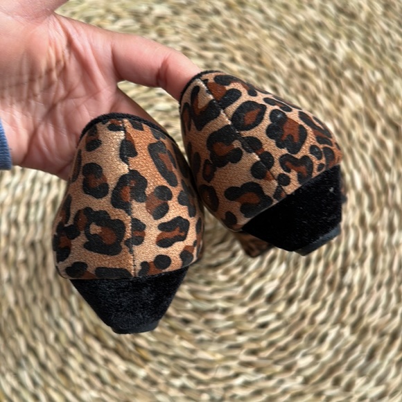 Leopard Print Loafers - Picture 4 of 4